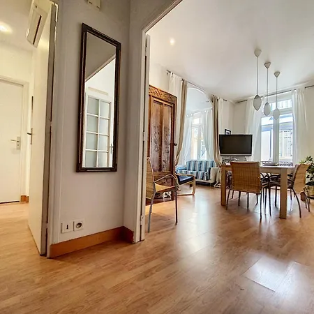 En Centre Magnifique Pied A Terre Ran44 Apartment *